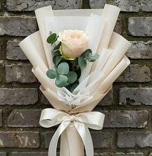 Букет цветов из:  Розы в Автурах