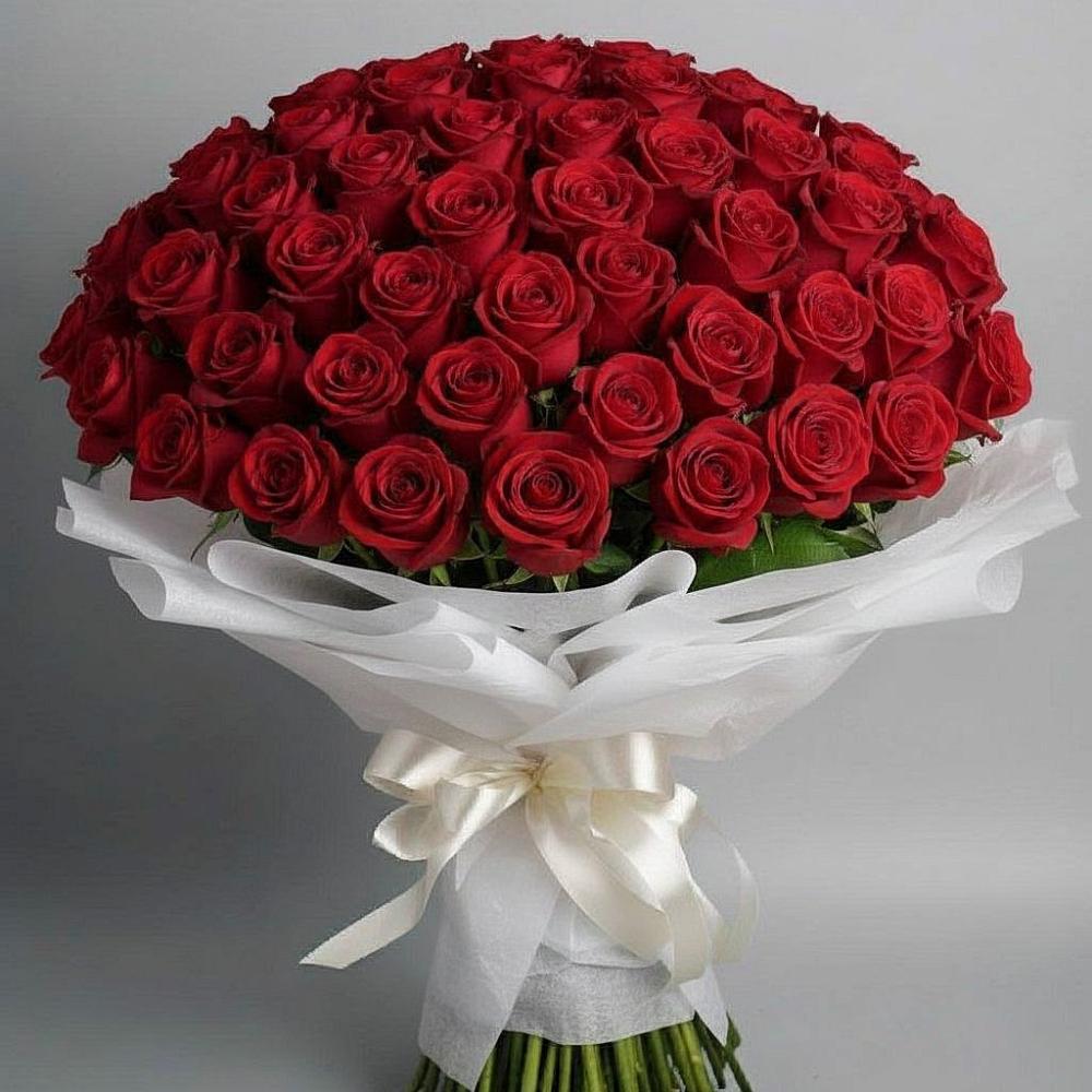 Букет 101 Красная роза Блэк Мэджик в Автурах