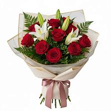 Букет цветов из:  Лилии и Розы в Автурах