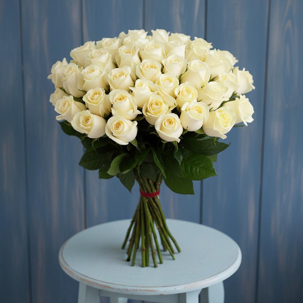 Букет 51 Белая роза Эдлесс Лав в Автурах