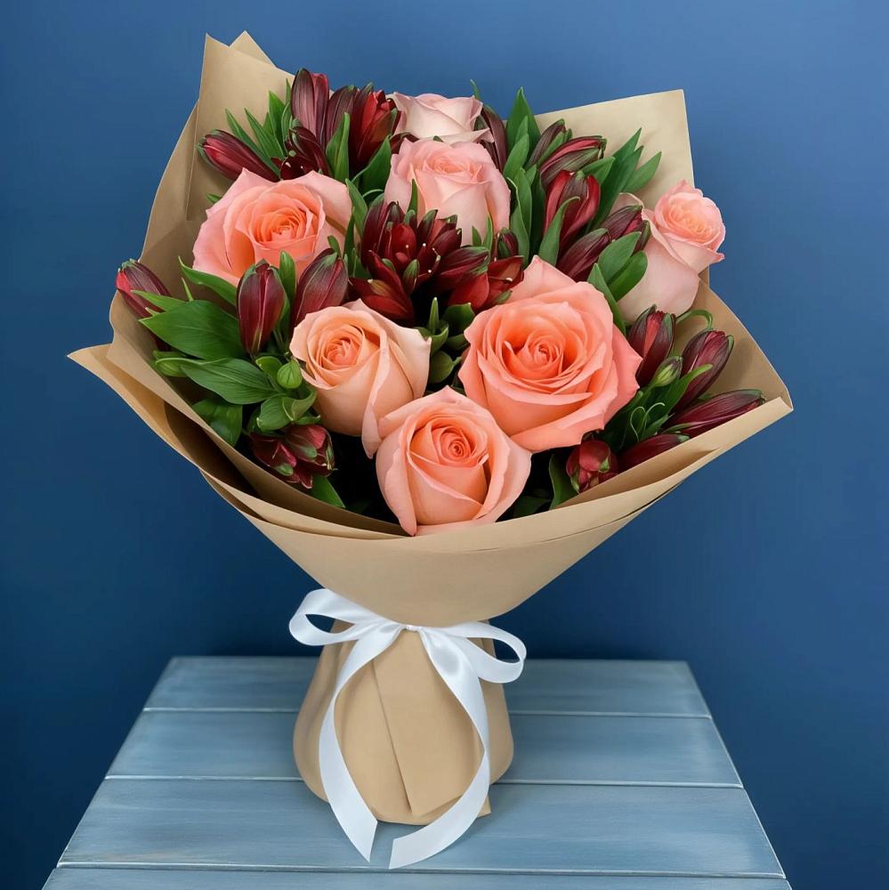 Букет цветов из: Розы и Альстромерии в Автурах