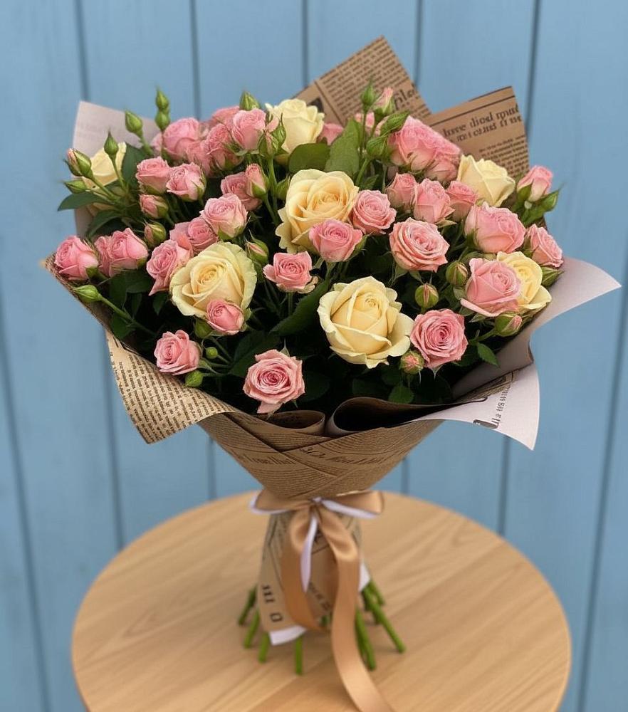 Букет цветов из: Розы в Автурах