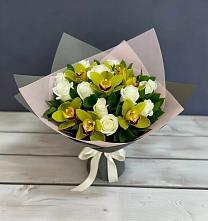 Букет цветов из:  Орхидеи и Розы в Автурах