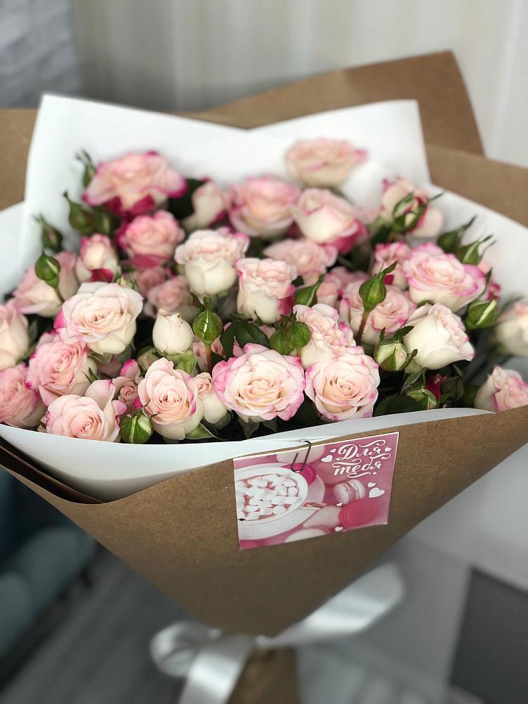 Букет цветов из: Розы в Автурах