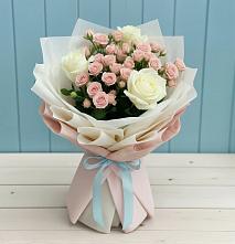 Букет цветов из:  Розы #REPLACE_PRED# Автурах