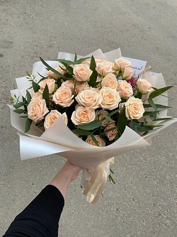 Букет Кремовые розы Латте в Автурах