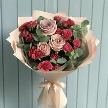Букет цветов из:  Гвоздики и Розы в Автурах