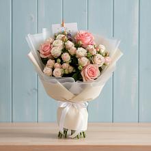 Букет цветов из:  Розы в Автурах