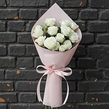 Букет цветов из:  Розы #REPLACE_PRED# Автурах