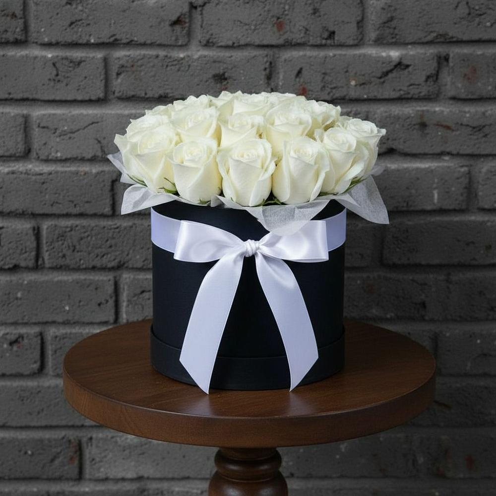 Цветочная композиция из Розы в шляпной коробке в Автурах