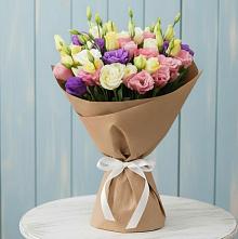 Букет цветов из:  Лизиантусы в Автурах