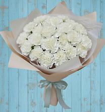 Букет цветов из:  Гвоздики #REPLACE_PRED# Автурах