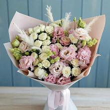 Букет цветов из:  Альстромерии и Розы в Автурах